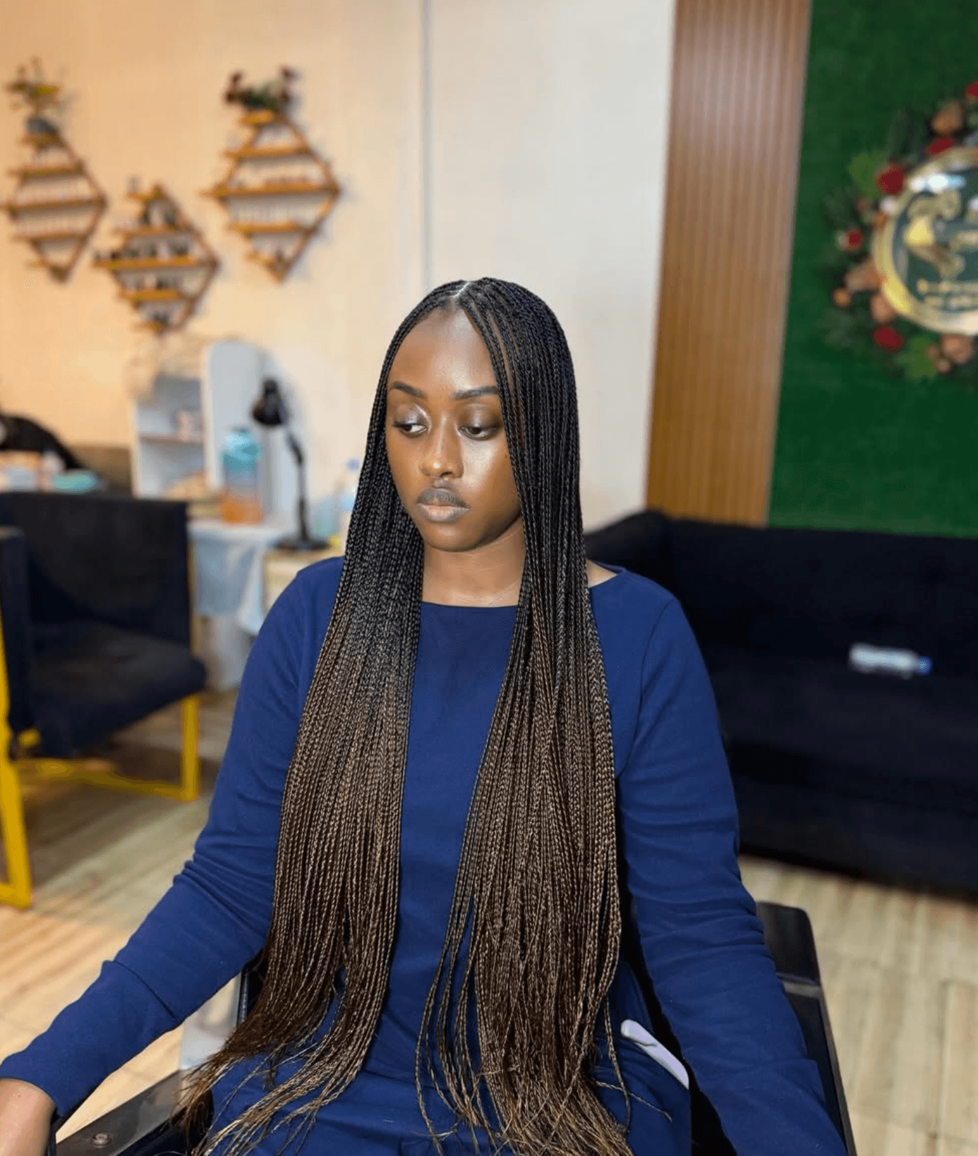 Inside the Kigali Braids atelier 6