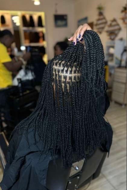 Short Marley twist 